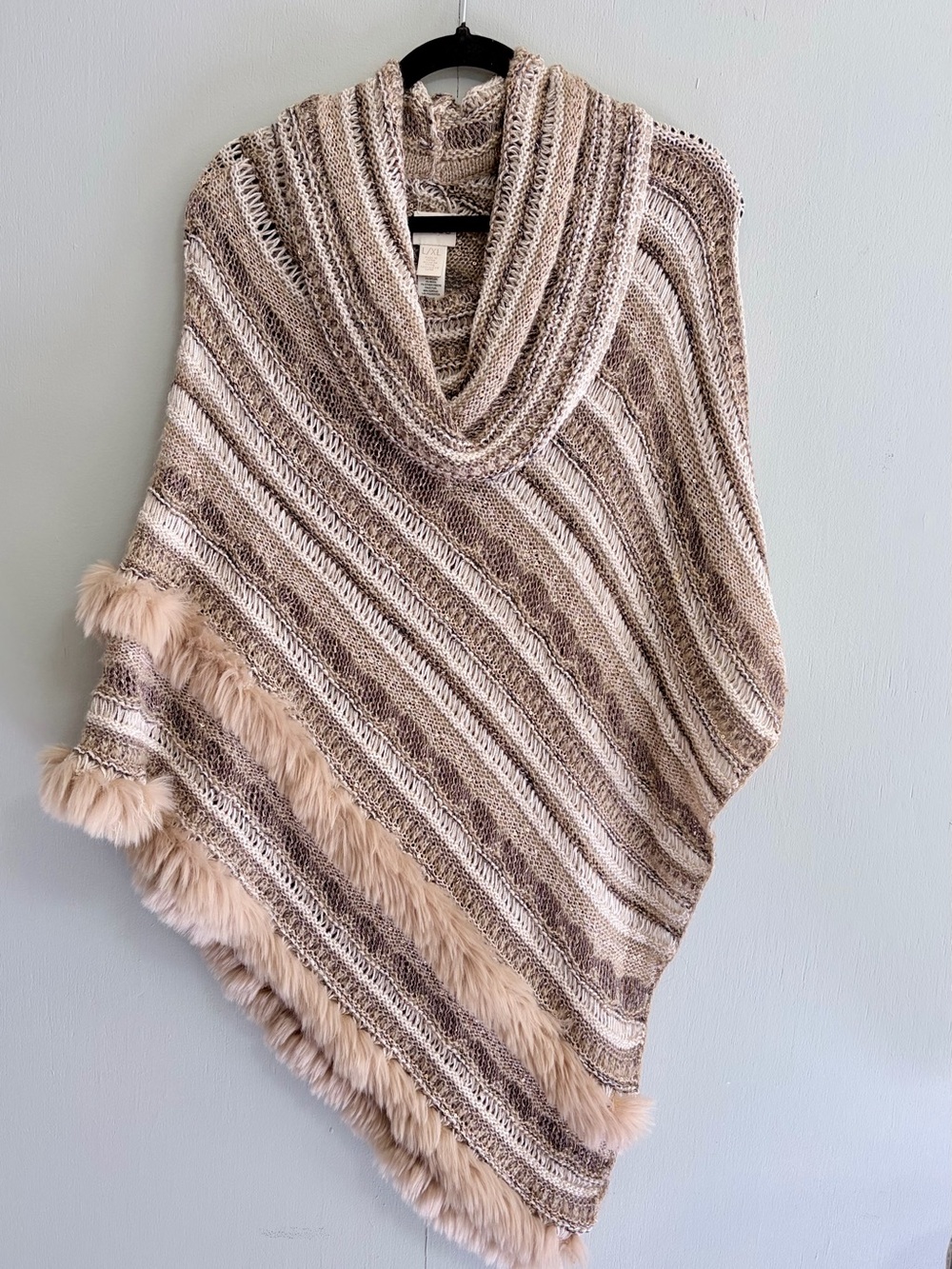 Chico's Beige and Cream Knit Poncho with Faux Fur Trim